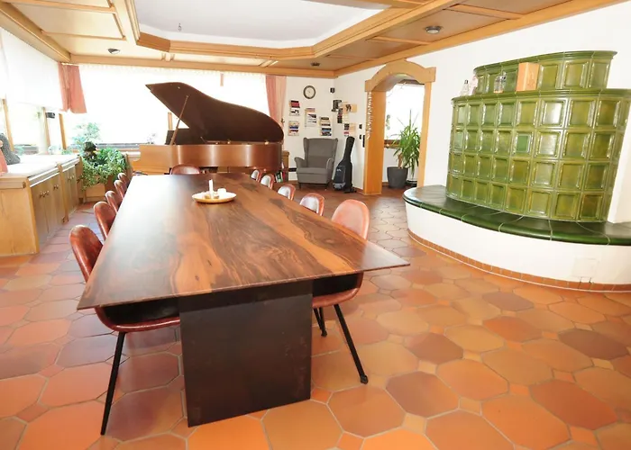 Casa Cara * Байрсброн